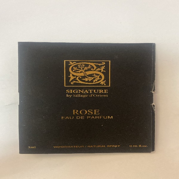 Sillage D'Orient Signature Rose EDP 2 ml Vial דוגמית סיגנטור רוז אדפ יוניסקס 2 מ"ל